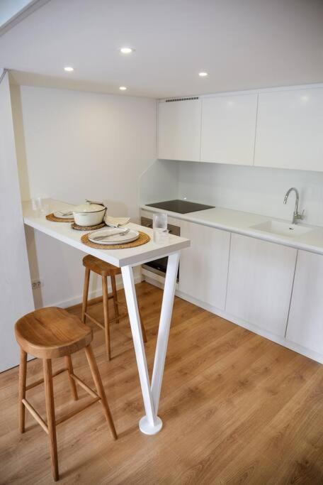 Mini Condo 2 Dl - Studio With A Private Patio Donja Lastva Exterior photo